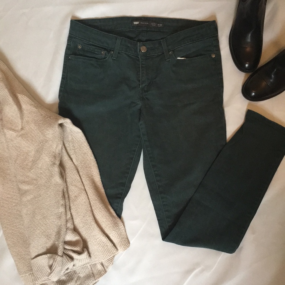 Levi’s Demi Curve Mid-Rise Skinny